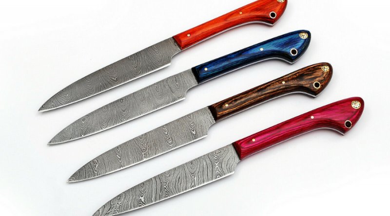 Damascus steak knives